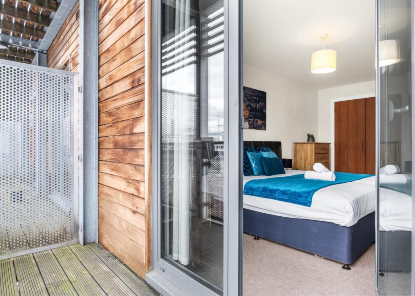 Chinatown - One Bed - Balcony - Secure Parking - Fast Wifi - Birmingham City Centre - 49A Εξωτερικό φωτογραφία